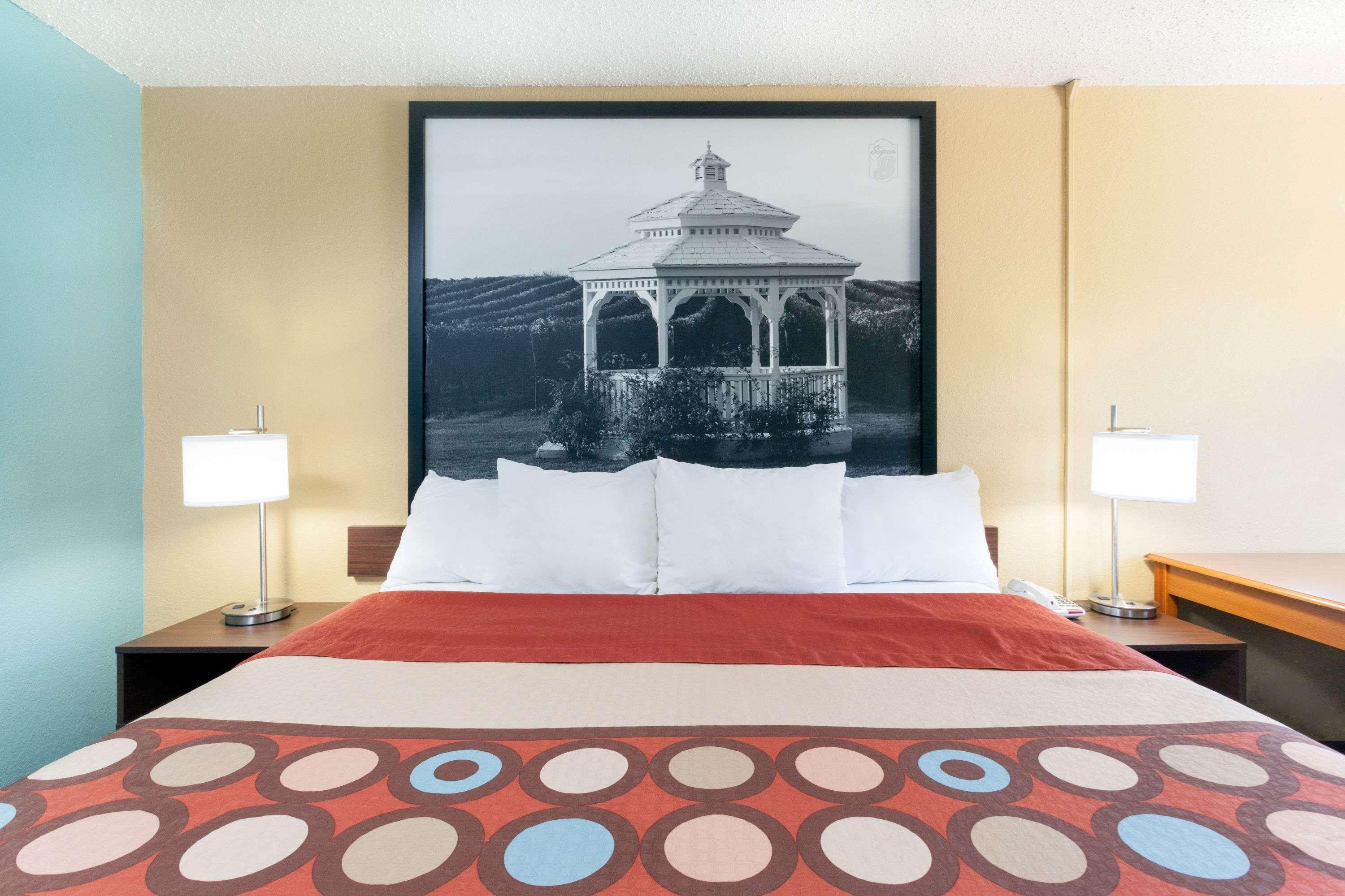 ซูเปอร์ 8 บาย วินด์แฮม บาธ แฮมมอนด์สปอร์ต แอเรีย Motel ภายนอก รูปภาพ