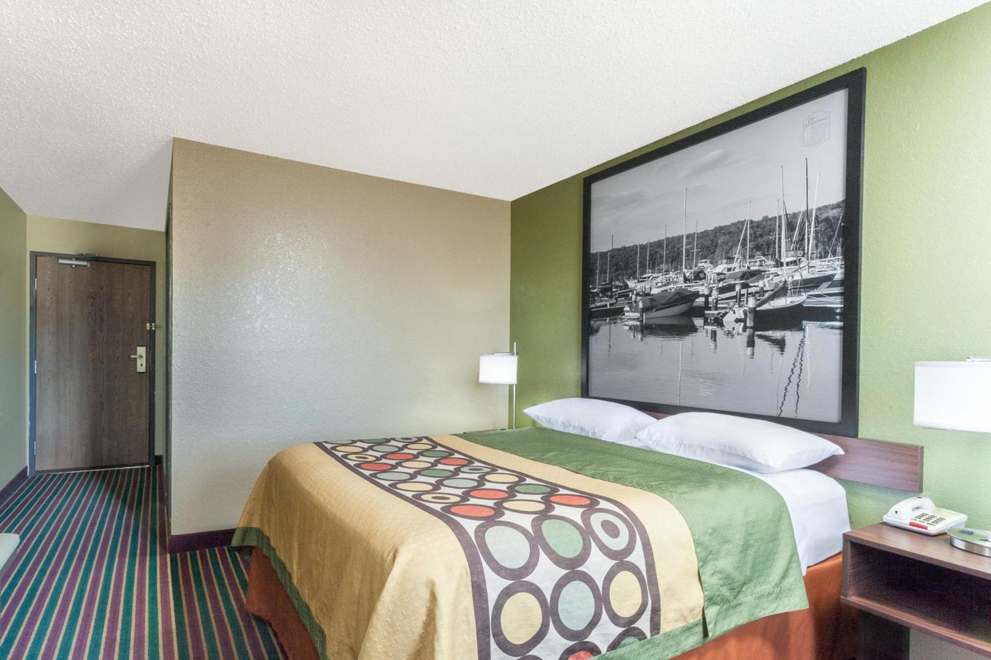 ซูเปอร์ 8 บาย วินด์แฮม บาธ แฮมมอนด์สปอร์ต แอเรีย Motel ห้อง รูปภาพ