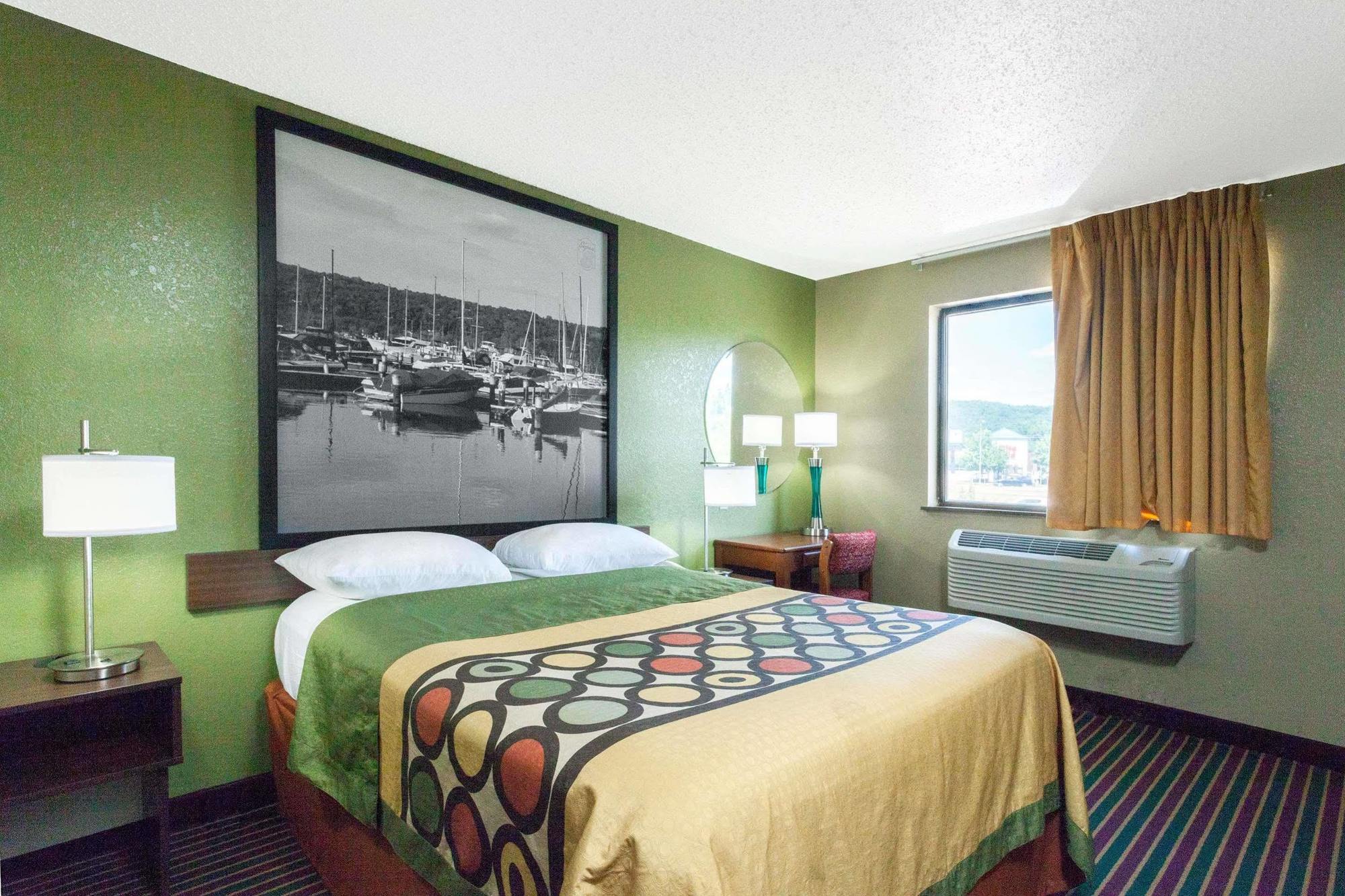 ซูเปอร์ 8 บาย วินด์แฮม บาธ แฮมมอนด์สปอร์ต แอเรีย Motel ภายนอก รูปภาพ